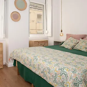  Apartamento Charming 1 Bedroom W/ Terrace Near Belém